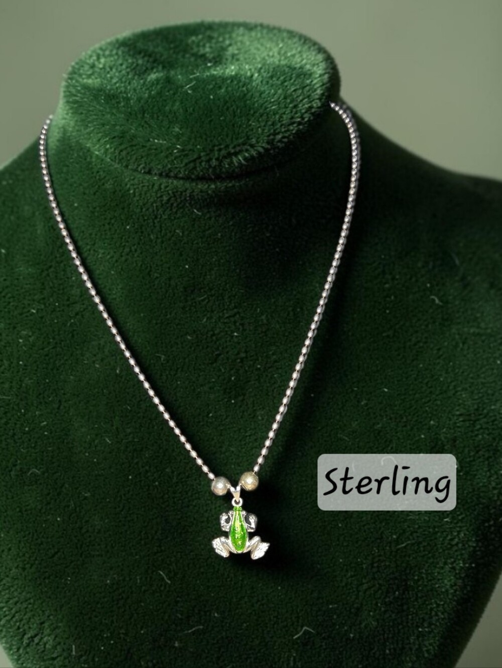 Vintage Sterling Silver Green Enamel Frog Pendant Necklace
